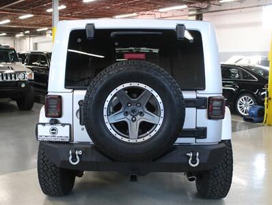 2011 Jeep Wrangler Unlimited 4X4 70th Anniversary   - Photo 16 - Addison, IL 60101