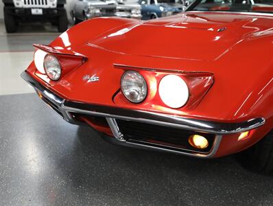 1969 Chevrolet Corvette   - Photo 4 - Addison, IL 60101