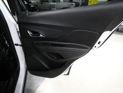 2016 Buick Encore Premium   - Photo 18 - Addison, IL 60101