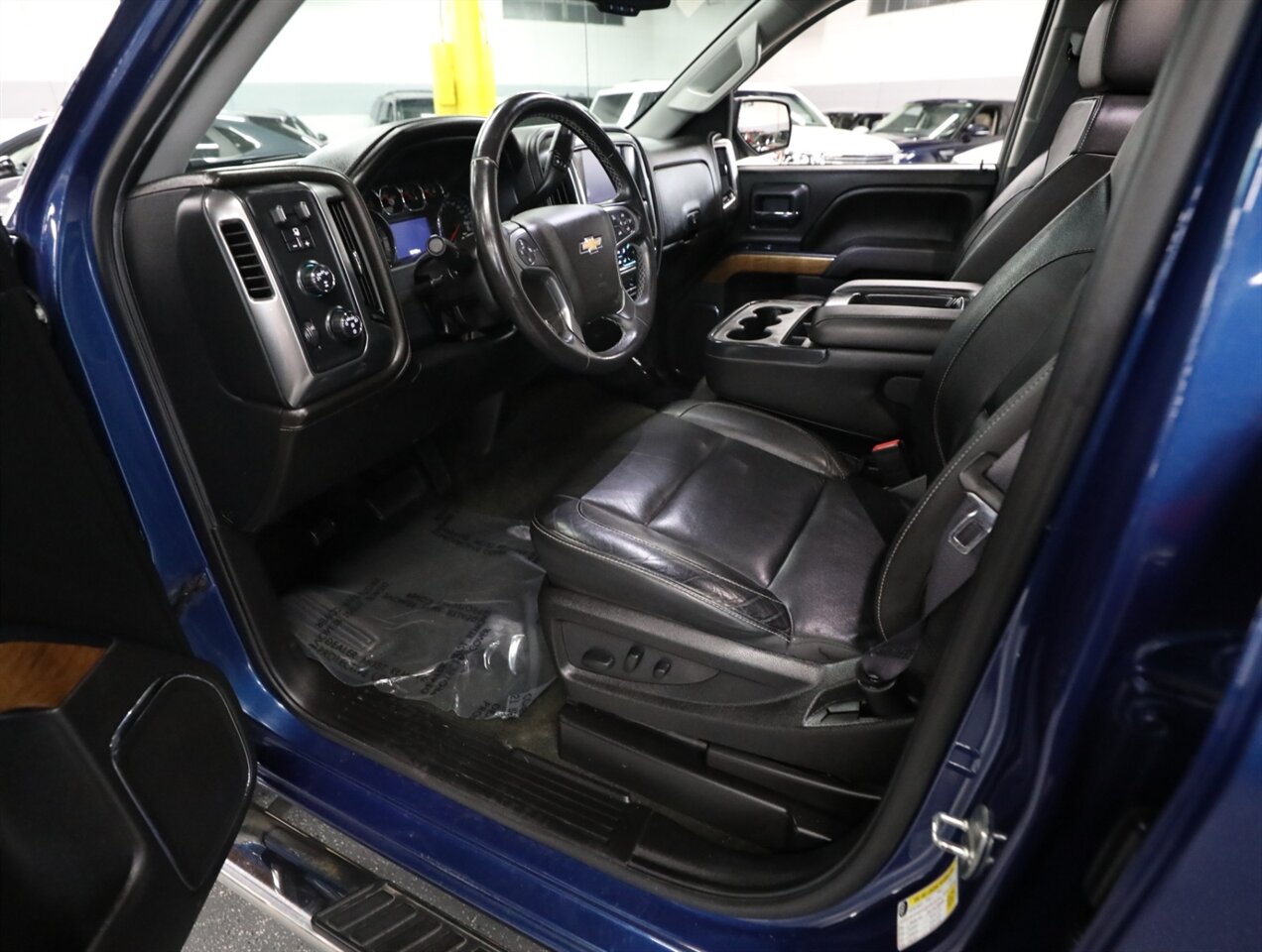 2017 Chevrolet Silverado 1500 LTZ - Photo 31 - Addison, IL 60101