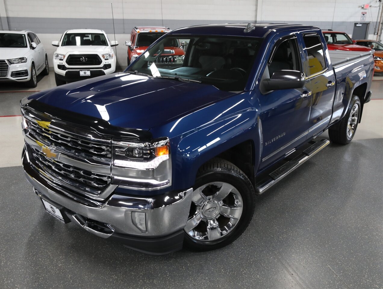 2017 Chevrolet Silverado 1500 LTZ - Photo 2 - Addison, IL 60101
