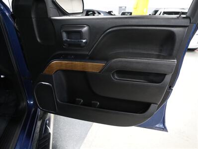 2017 Chevrolet Silverado 1500 LTZ   - Photo 20 - Addison, IL 60101