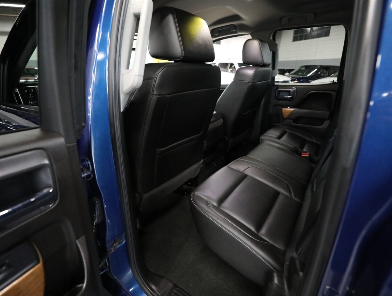 2017 Chevrolet Silverado 1500 LTZ - Photo 27 - Addison, IL 60101