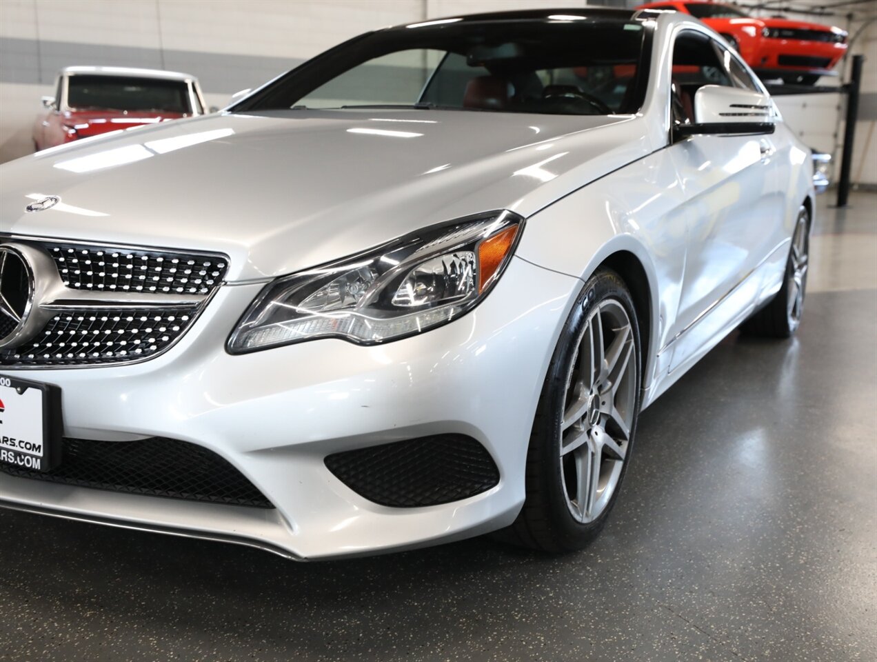 2015 Mercedes-Benz E 400 4MATIC - Photo 5 - Addison, IL 60101