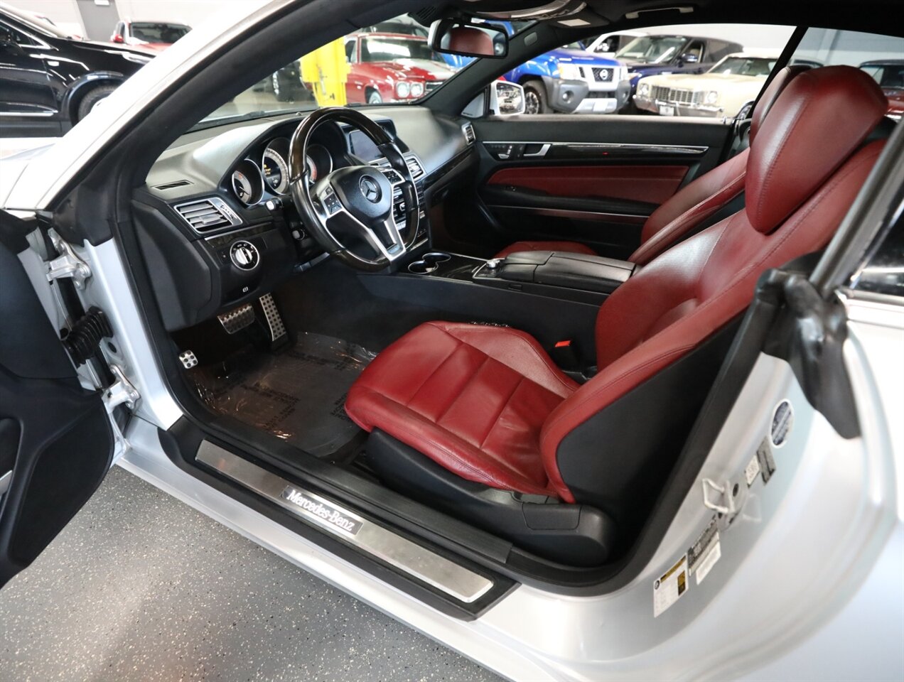 2015 Mercedes-Benz E 400 4MATIC - Photo 24 - Addison, IL 60101