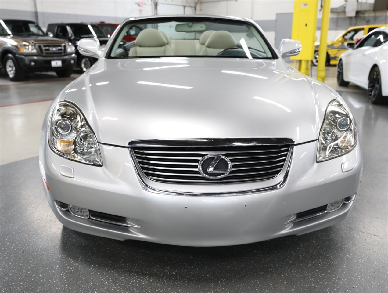2009 Lexus SC 430 - Photo 6 - Addison, IL 60101