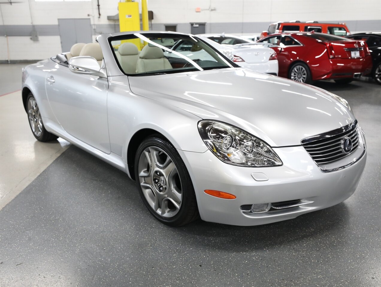 2009 Lexus SC 430 - Photo 7 - Addison, IL 60101