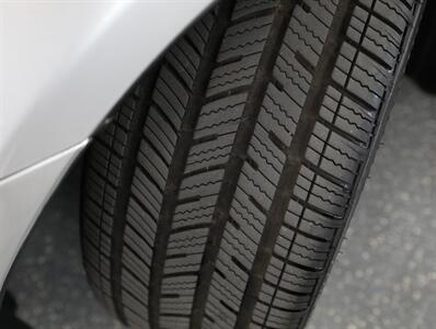 2009 Lexus SC 430   - Photo 46 - Addison, IL 60101