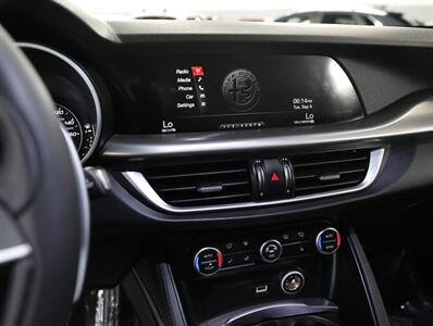 2019 Alfa Romeo Stelvio Sport   - Photo 35 - Addison, IL 60101
