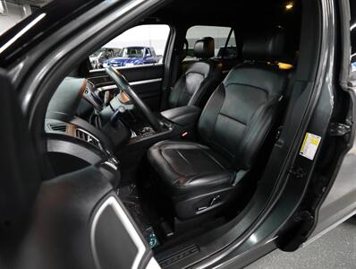 2017 Ford Explorer XLT AWD - Photo 34 - Addison, IL 60101