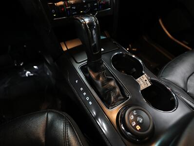 2017 Ford Explorer XLT AWD - Photo 36 - Addison, IL 60101