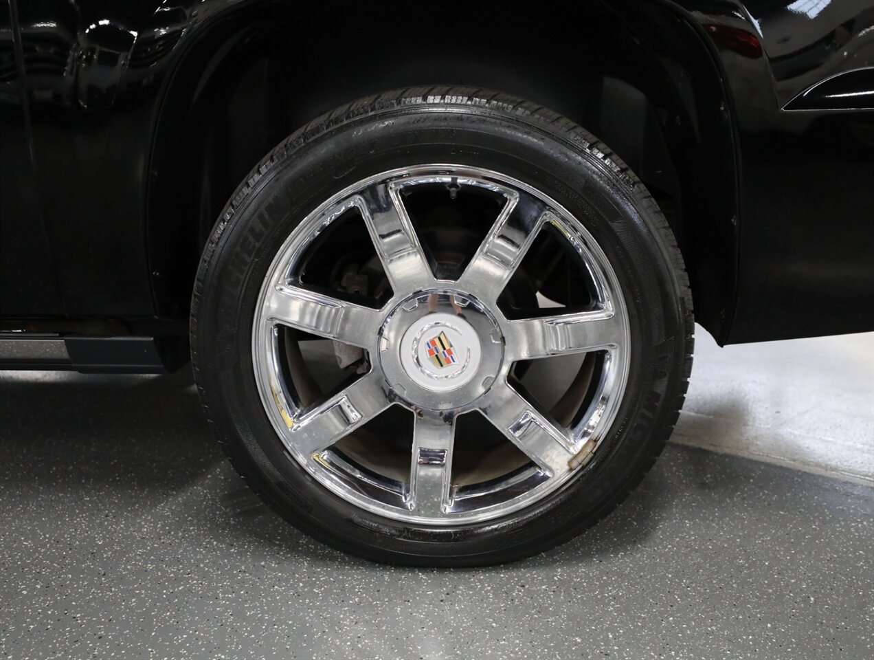 2012 Cadillac Escalade EXT Premium AWD - Photo 45 - Addison, IL 60101