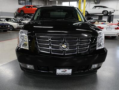 2012 Cadillac Escalade EXT Premium AWD - Photo 6 - Addison, IL 60101