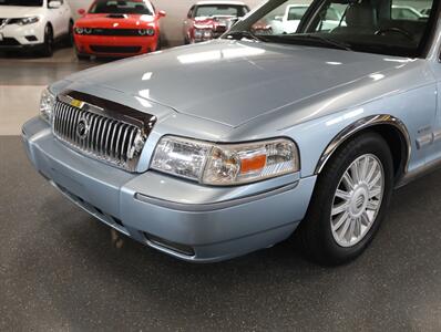 2009 Mercury Grand Marquis LS - Photo 3 - Addison, IL 60101