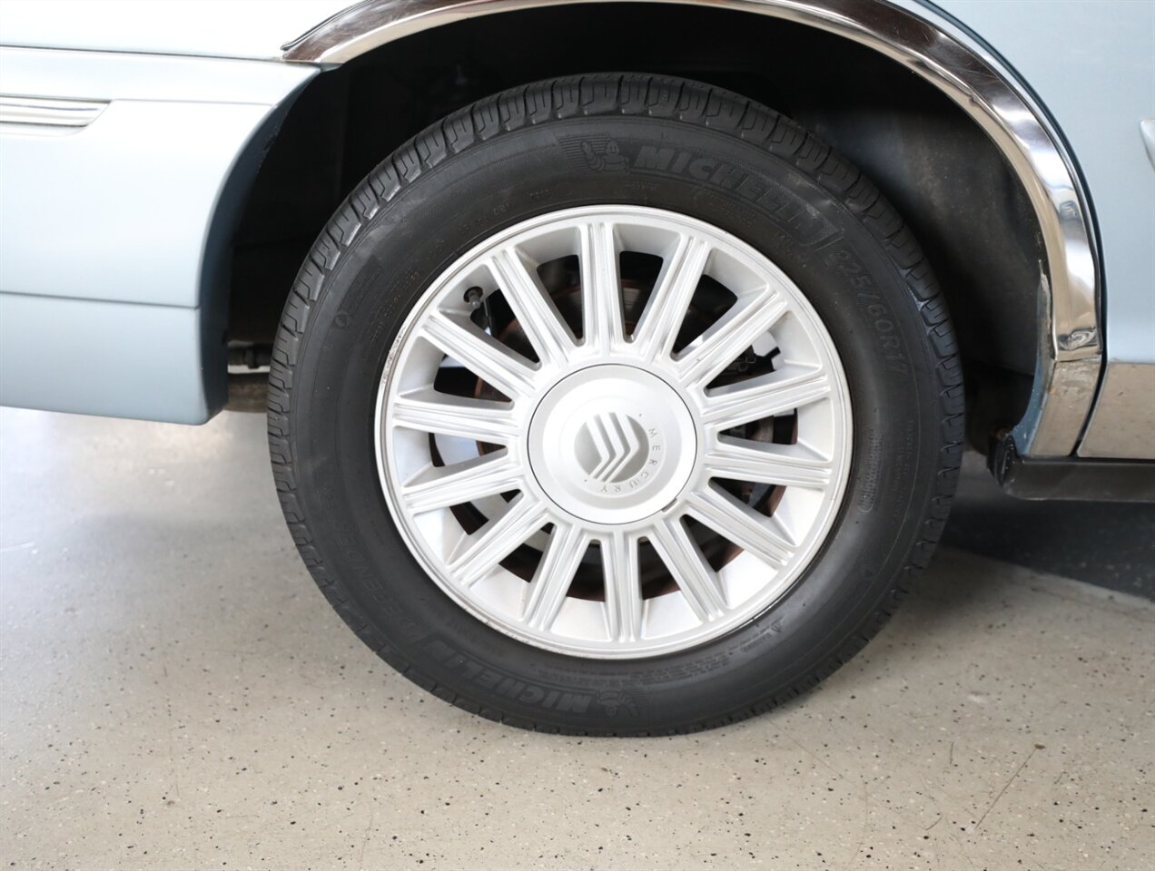 2009 Mercury Grand Marquis LS - Photo 41 - Addison, IL 60101