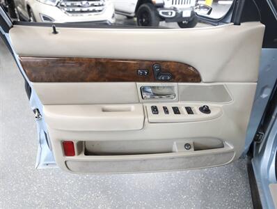 2009 Mercury Grand Marquis LS - Photo 29 - Addison, IL 60101