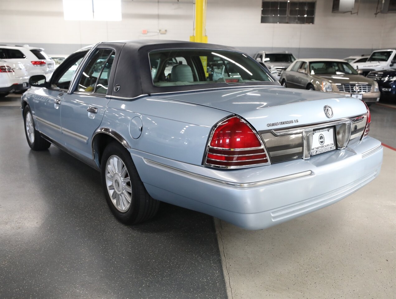 2009 Mercury Grand Marquis LS - Photo 14 - Addison, IL 60101