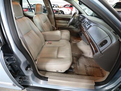 2009 Mercury Grand Marquis LS - Photo 20 - Addison, IL 60101