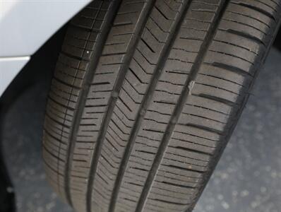 2012 Volkswagen Eos Komfort SULEV   - Photo 43 - Addison, IL 60101