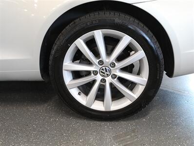 2012 Volkswagen Eos Komfort SULEV   - Photo 39 - Addison, IL 60101