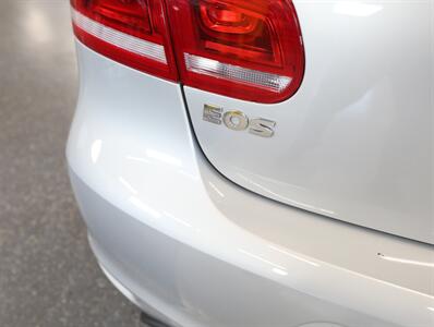 2012 Volkswagen Eos Komfort SULEV   - Photo 12 - Addison, IL 60101