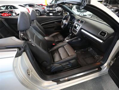 2012 Volkswagen Eos Komfort SULEV   - Photo 18 - Addison, IL 60101