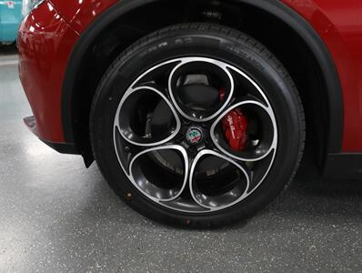 2019 Alfa Romeo Stelvio Ti AWD   - Photo 47 - Addison, IL 60101