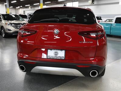 2019 Alfa Romeo Stelvio Ti AWD   - Photo 10 - Addison, IL 60101