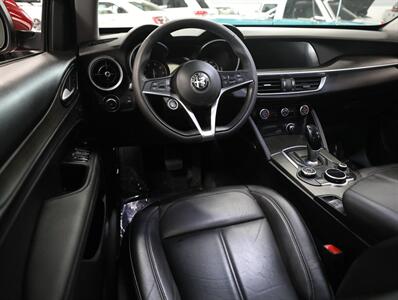 2019 Alfa Romeo Stelvio Ti AWD   - Photo 28 - Addison, IL 60101
