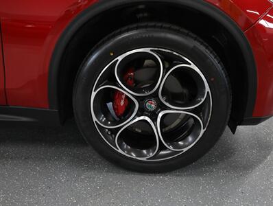 2019 Alfa Romeo Stelvio Ti AWD   - Photo 48 - Addison, IL 60101