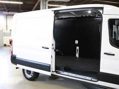 2020 Ford Transit Cargo 250   - Photo 18 - Addison, IL 60101