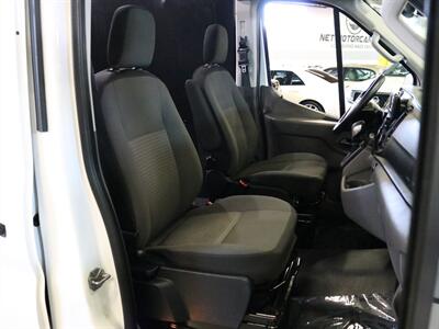 2020 Ford Transit Cargo 250   - Photo 17 - Addison, IL 60101