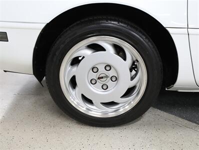 1992 Chevrolet Corvette   - Photo 43 - Addison, IL 60101