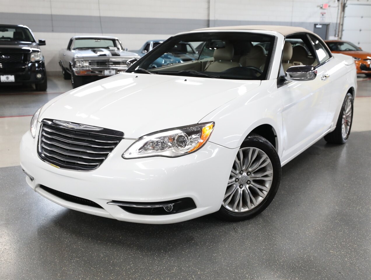 2012 Chrysler 200 Limited - Photo 35 - Addison, IL 60101