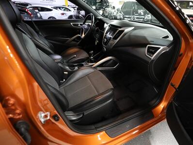 2016 Hyundai VELOSTER   - Photo 15 - Addison, IL 60101