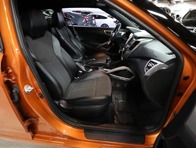 2016 Hyundai VELOSTER   - Photo 16 - Addison, IL 60101