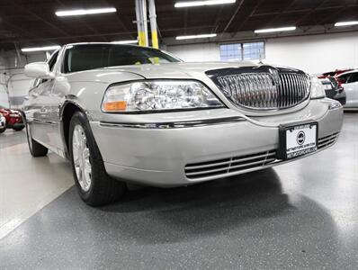 2008 Lincoln Town Car Signature Limited   - Photo 44 - Addison, IL 60101