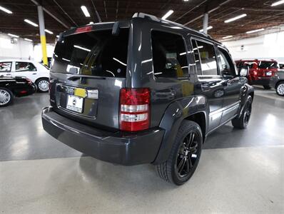 2011 Jeep Liberty Sport Jet 4X4 - Photo 10 - Addison, IL 60101