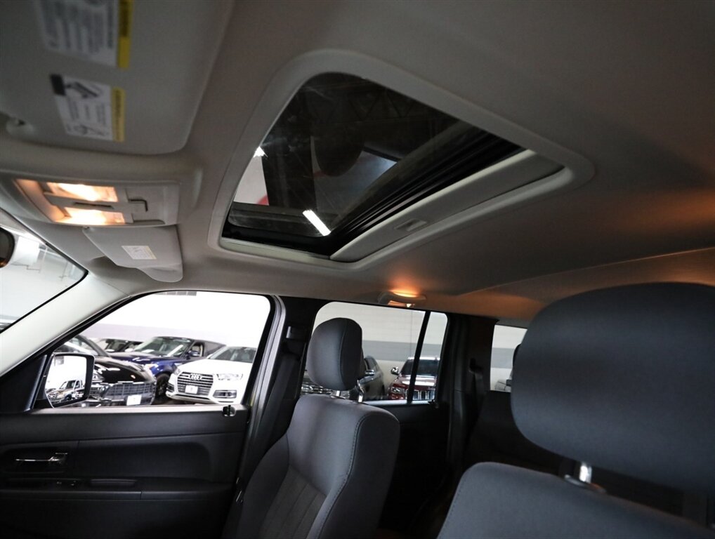 2011 Jeep Liberty Sport Jet 4X4 - Photo 31 - Addison, IL 60101