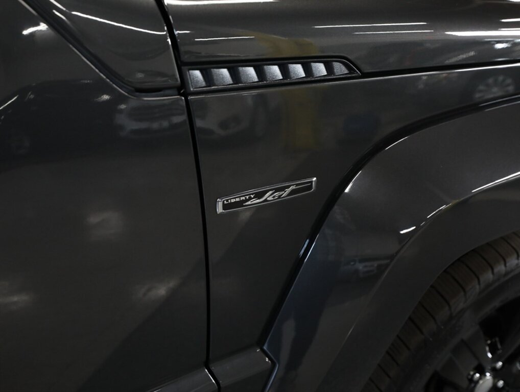 2011 Jeep Liberty Sport Jet 4X4 - Photo 9 - Addison, IL 60101