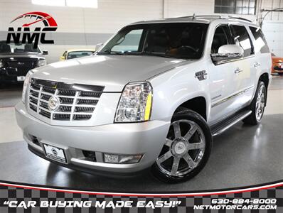 2010 Cadillac Escalade Luxury AWD   - Photo 1 - Addison, IL 60101
