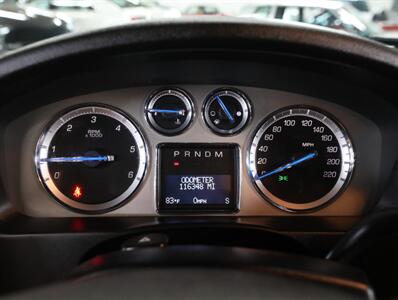 2010 Cadillac Escalade Luxury AWD   - Photo 39 - Addison, IL 60101