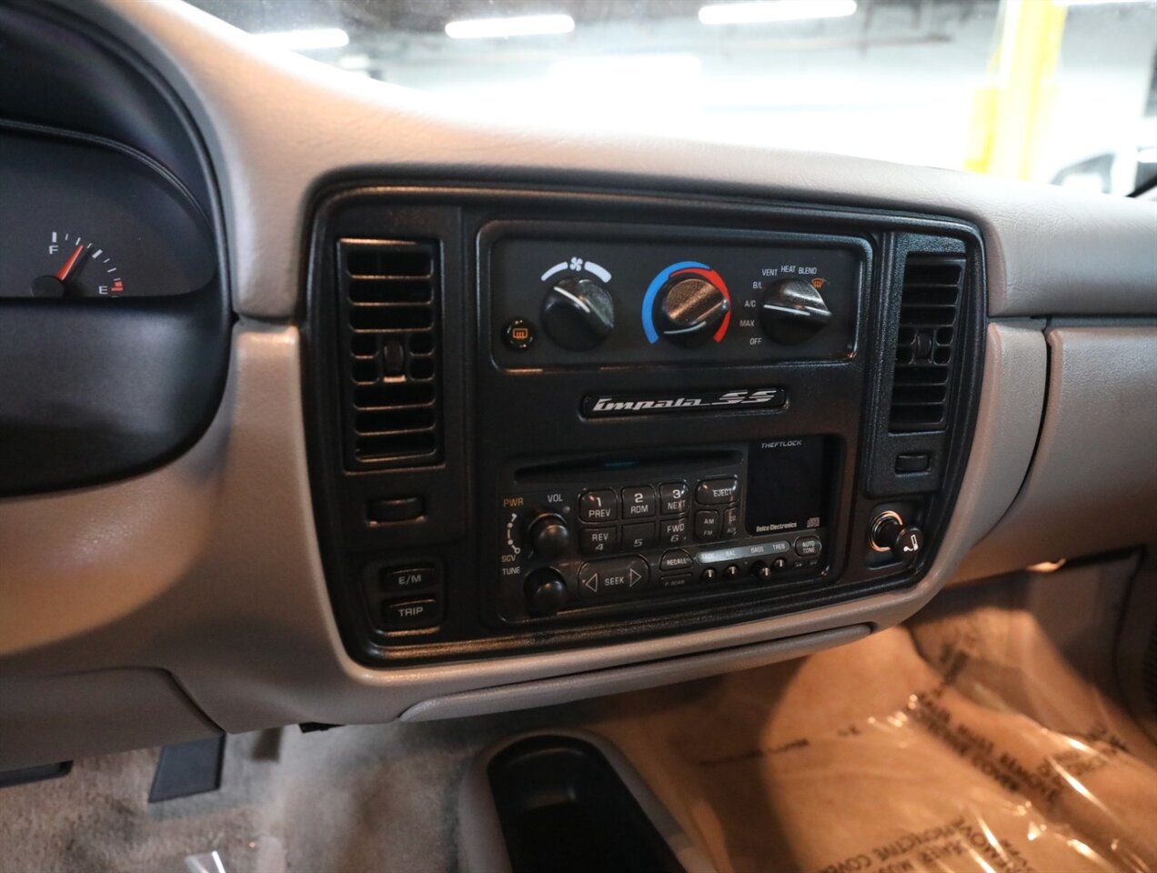 1996 Chevrolet Impala SS - Photo 38 - Addison, IL 60101