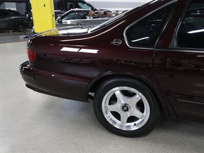 1996 Chevrolet Impala SS - Photo 11 - Addison, IL 60101