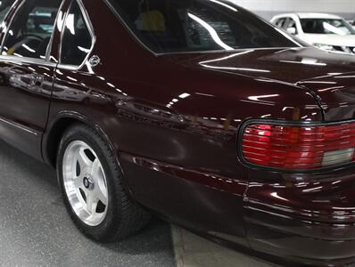 1996 Chevrolet Impala SS - Photo 16 - Addison, IL 60101