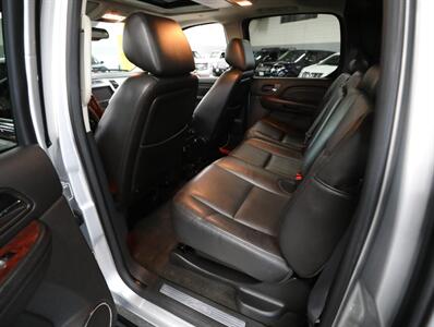 2013 Cadillac Escalade EXT Premium - Photo 26 - Addison, IL 60101