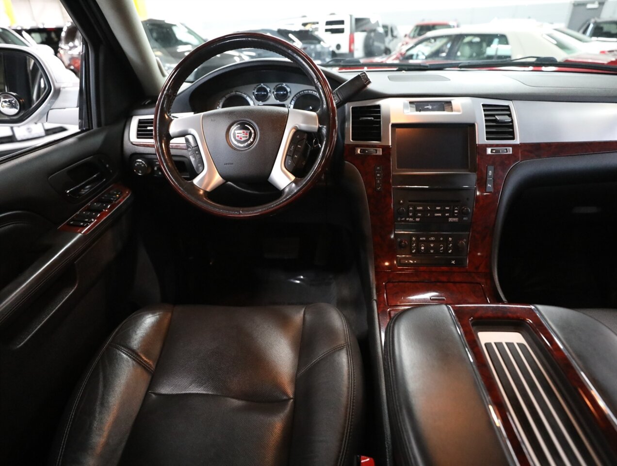 2013 Cadillac Escalade EXT Premium - Photo 29 - Addison, IL 60101