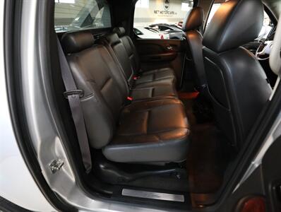 2013 Cadillac Escalade EXT Premium - Photo 24 - Addison, IL 60101