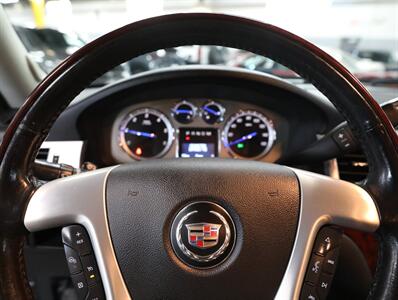 2013 Cadillac Escalade EXT Premium - Photo 42 - Addison, IL 60101