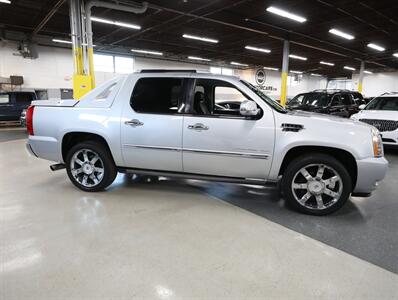 2013 Cadillac Escalade EXT Premium - Photo 8 - Addison, IL 60101